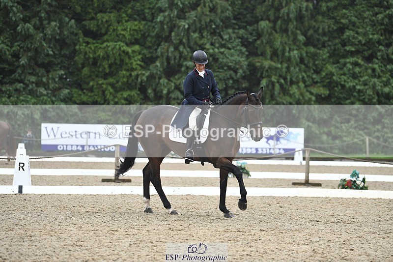 240720-142748-05646 - 237-Sue_Lanz-Wellshead_Foxtrot