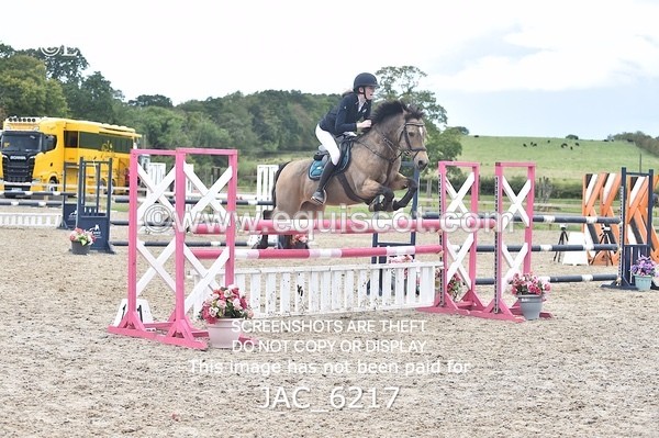 JAC_6217 - CLASS 8 SAT Winter/ Summer 128cm/ Winter/ Summer 138cm