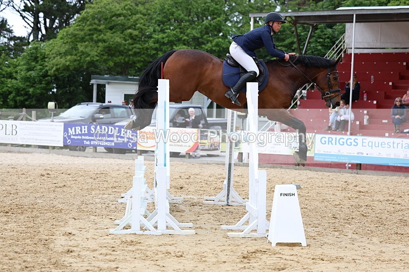 3E7A8051 - Class 9: Hawkins Motors Accumulator