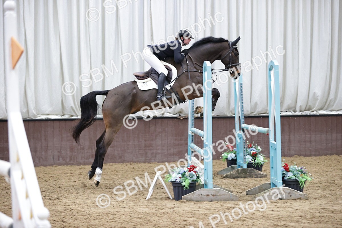 SBM_001504 - Class 4 - Senior Newcomers/ 1.10m Open