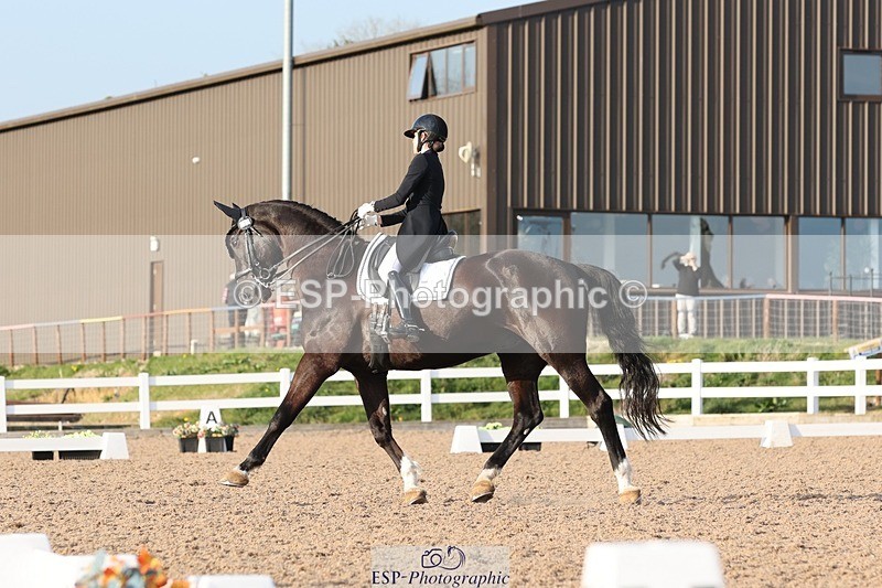 250404-181146-08234 - 132-Marie-Ayesha.Barilits-Gupta-Rob.Roy.II