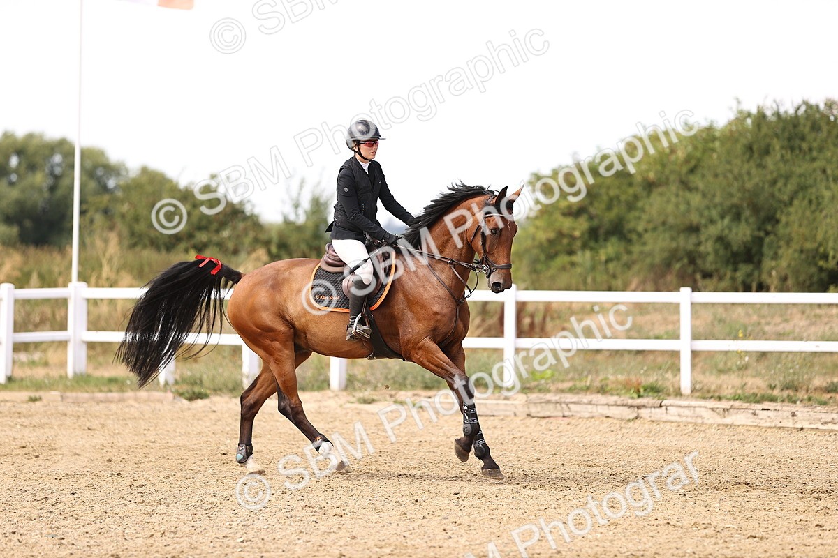 SBM_001167 - Class 4 - Senior Discovery - 1.00m Open