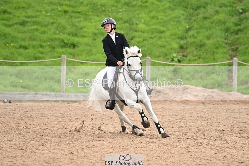 240630A-132833-13716 - Cls 25 HOYS 138cm Qualifier