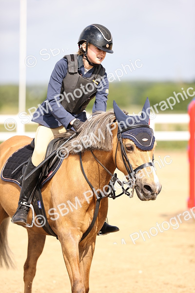 SBM_006643 - Class 1 - 70cm showjumping