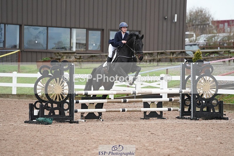 251109-084824-03082 - Cls 15 British Novice and 90cm Open