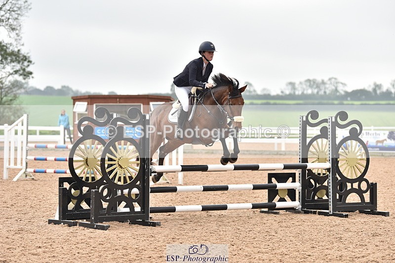 231011A-104616-00132 - Cls 1 British Novice & 90cm Open