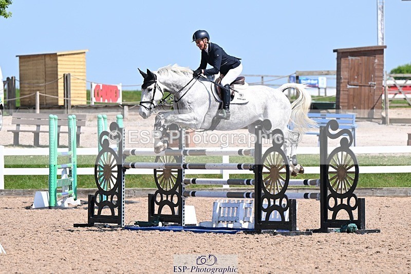 250514-143948-00583 - Foxhunter and 1.20m Open