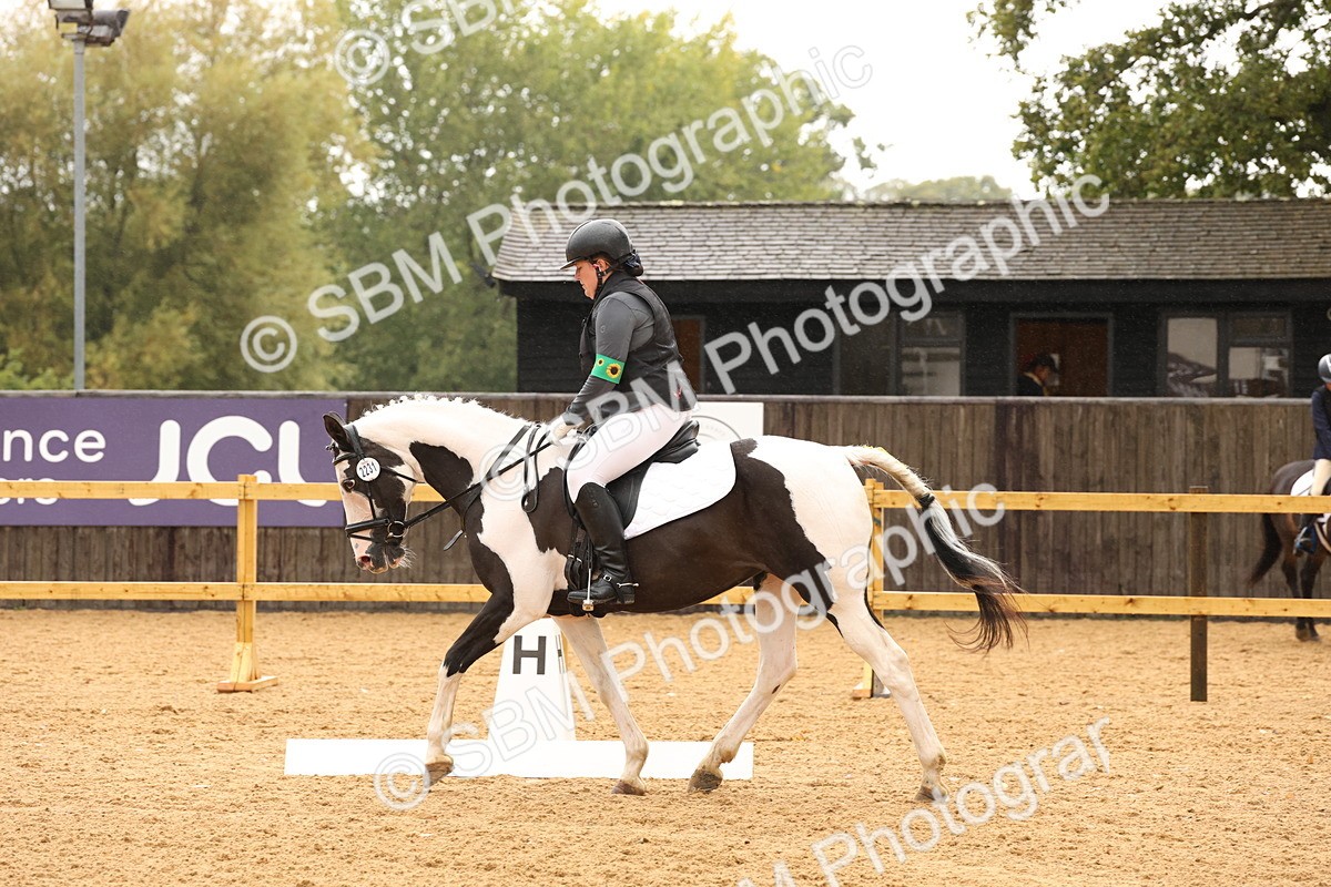 SBM_00715 - D1 - Small Tour Championship Intro 1