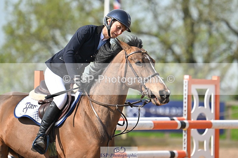 240512A-100510-17131 - Cls 48 National 1.30m Open