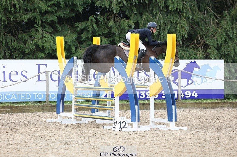 230618-095820-09869 - Cls 19 Pony Intro 1m