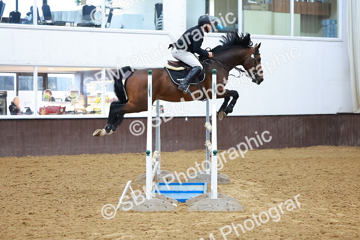 SBM_002208 - Class 5 - Senior Foxhunter 1.20m
