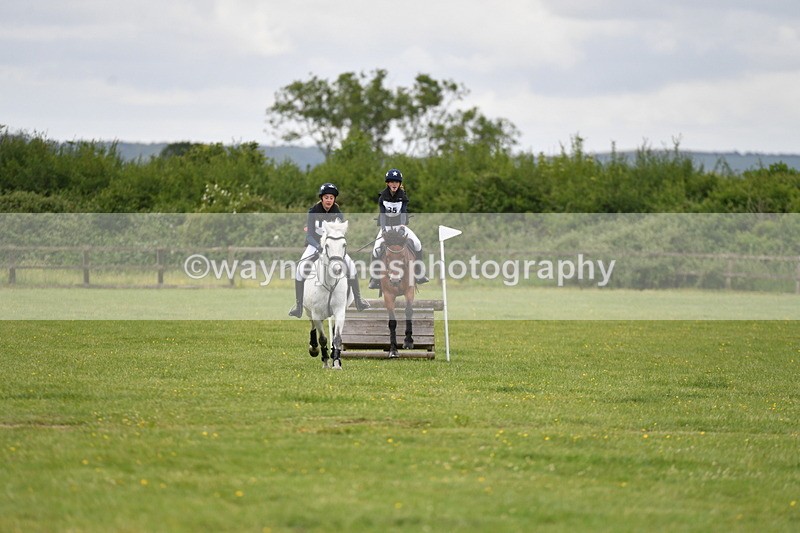 WJ5_3453 - Class 5 80cm Pairs