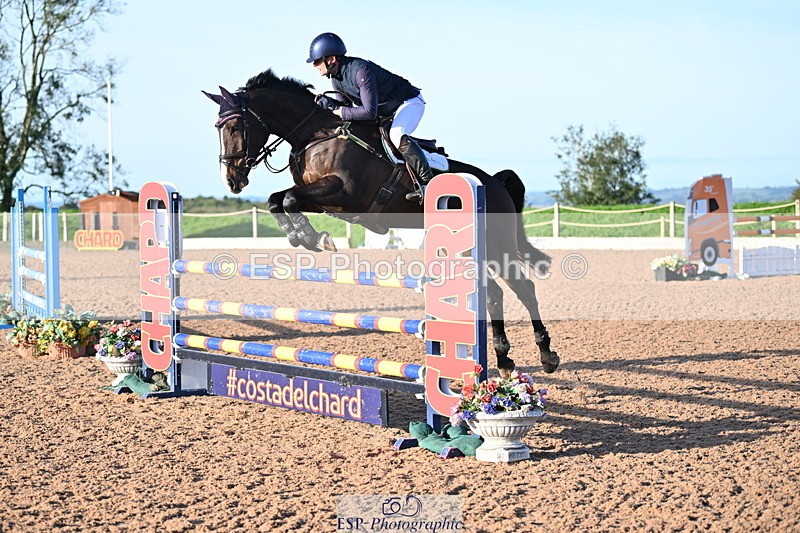 231015A-091616-06899 - Cls 28 Newcomers & 1.10m Open