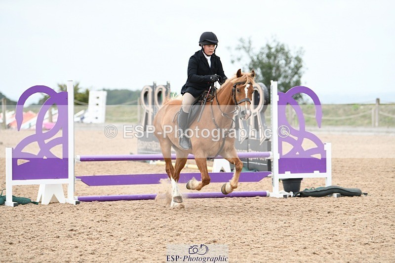 250807-102520-00128 - 70cm Round 1