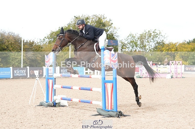 251005-133134-03560 - Cls 27 1.05m Amateur Qualifier