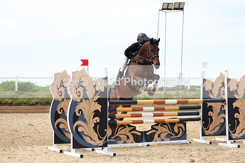 3E7A7114 - Class 7: Senior Newcomers/1.10m open