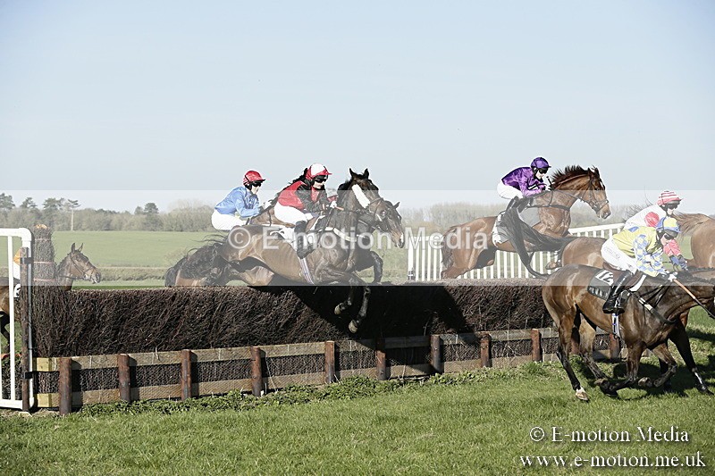 PtP 250317 459 - V.W.H. Hunt Point-to-Point Siddington 25/03/17