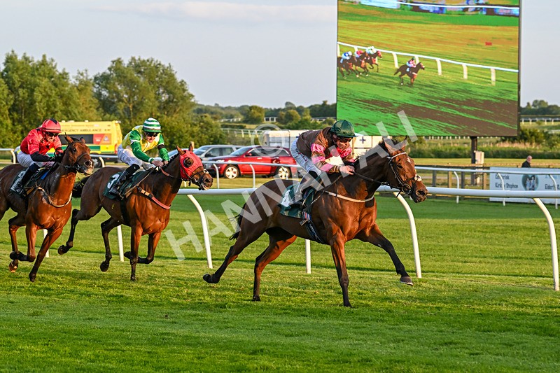 100625-Race 8-Coconut Bay-7835 - Race 8