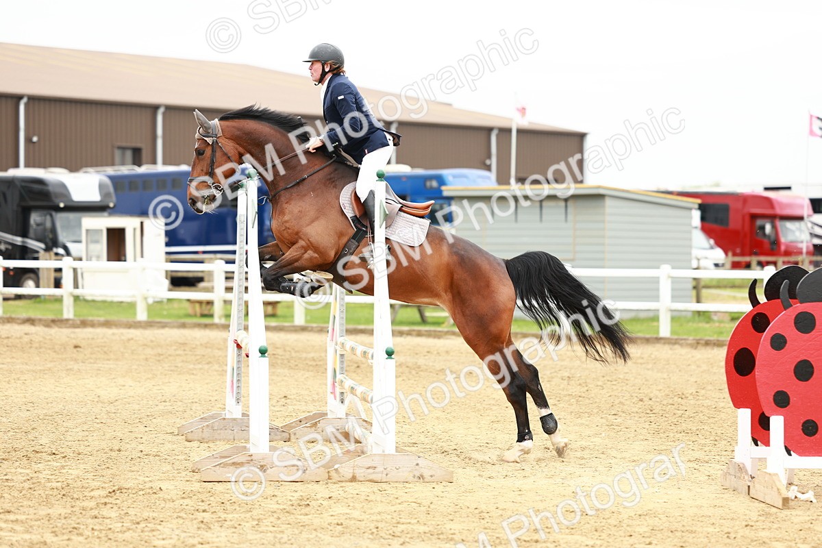 SBM_000246 - Class 2 - Senior British Novice - 90cm