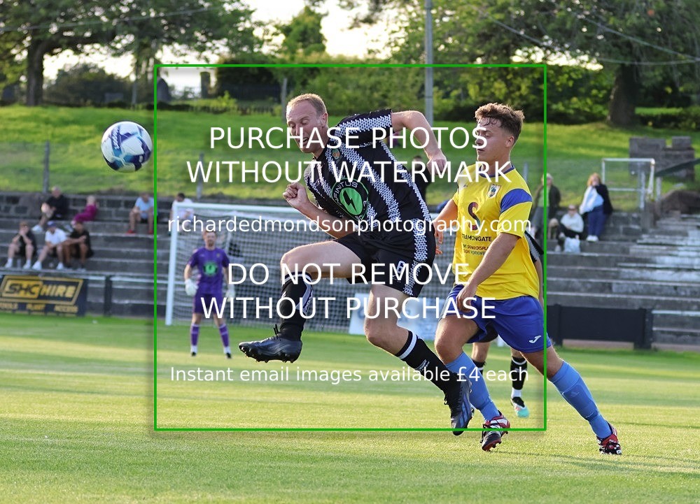533A5266 - Kendal Town vs Kendal United