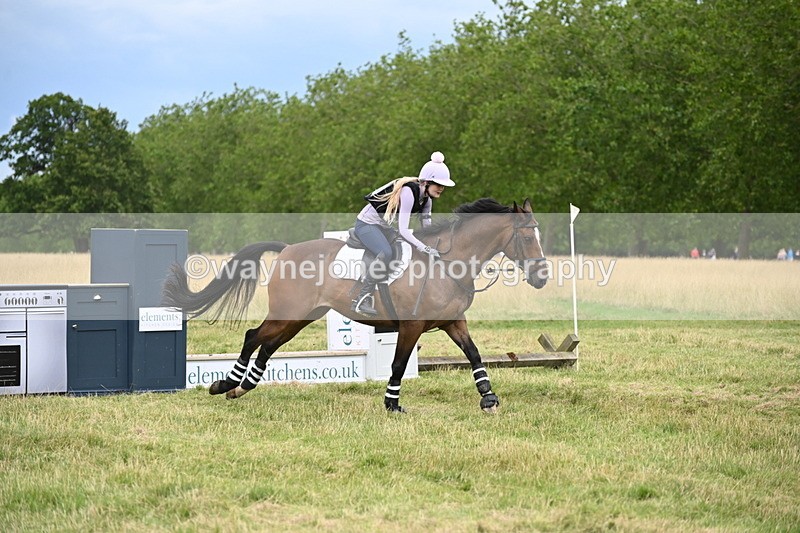 WJ6_3953 - Time at Jump 12:22 to 13:03