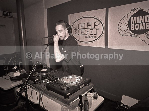 08 rufmouth - Style Warz (the 4 elements) @ elemental 01.12.99