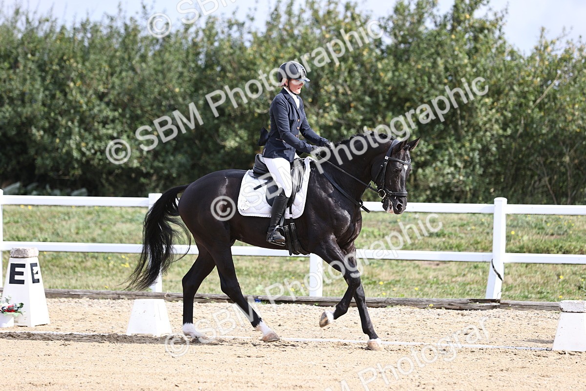 SBM_015430 - Class 14 - Novice 23 - 9.05-10.08