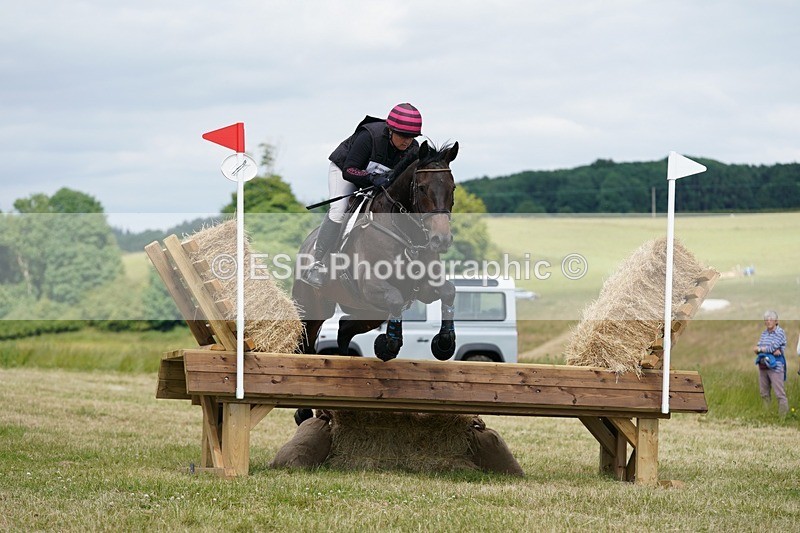 240630X-154344-9833 - 505-Lizzie_Luxton-KILCARNA_BARNEY