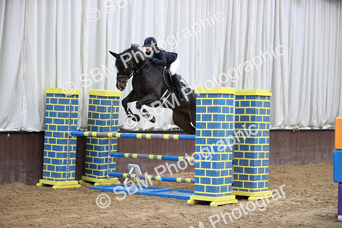 SBM_001743 - Class 4 - Senior Newcomers - 1.10m Open