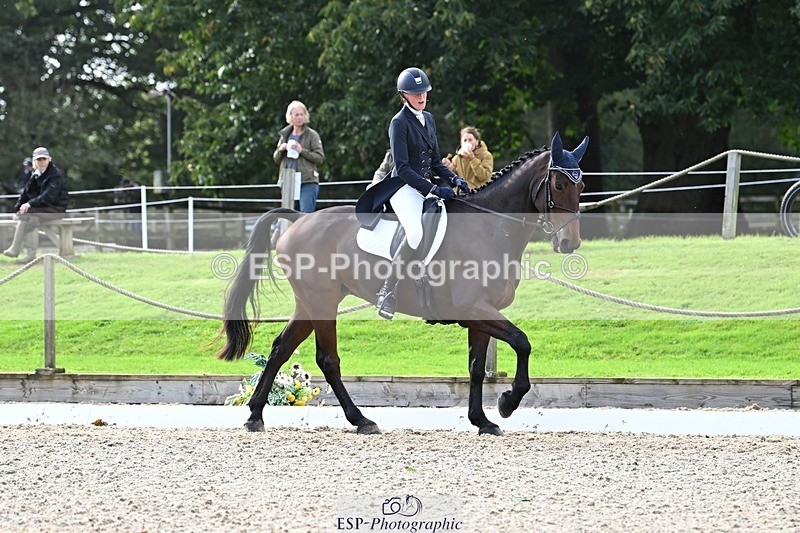 231019-142623-04179 - 052-SHANNONDALE.COURAGE-Georgina.Beeby.Wynn-DR