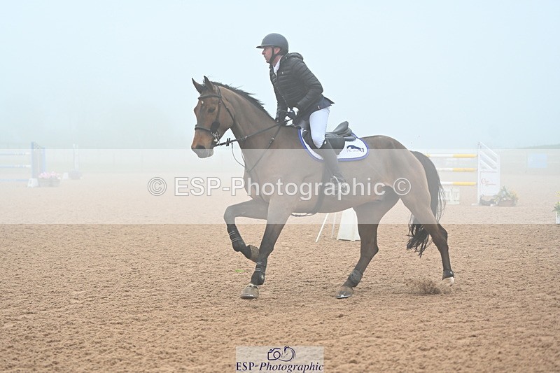 240316A-144300-04377 - Cls 17 National 1.30m Open