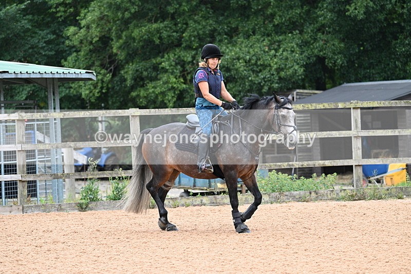 WJ7_7579 - Poles 10:00am