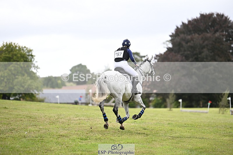 240825X-143233-34864 - 80cm XC 14.30 to 15.30