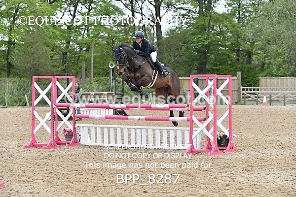 BPP_8287 - CLASS 19 SAT CLASS 19 SAT Senior Newcomers/ 1.10m Open