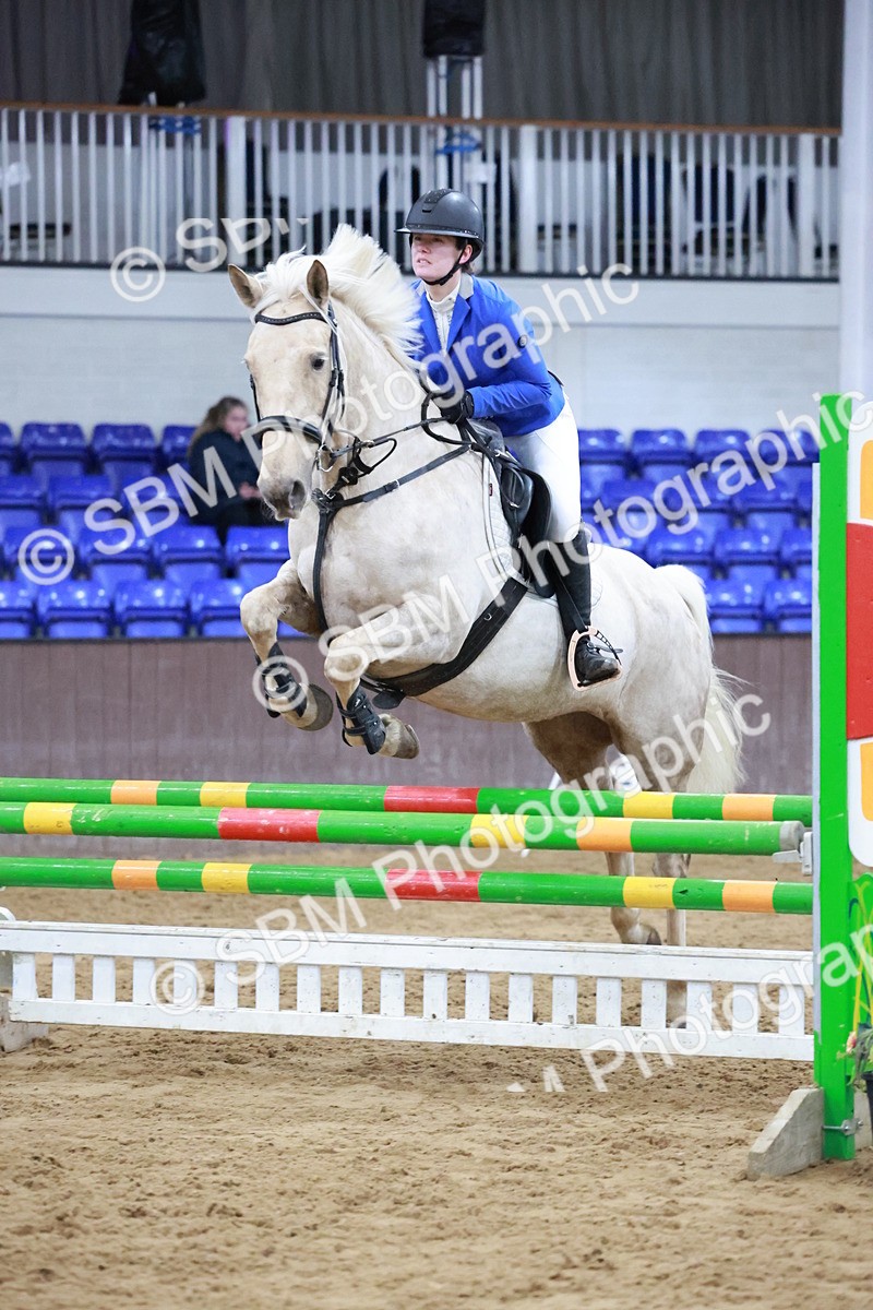 SBM_007115 - Class 23 - Bliss of London Novice Winter Championship Qualifier 90cm