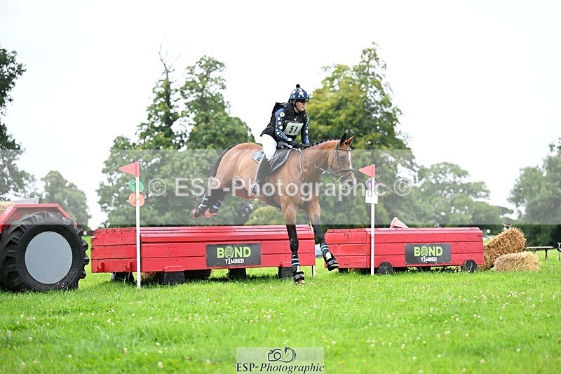 240803-102919-01045 - 051-Sophie_Goodall-MILLFIELD_ROLY_POLY