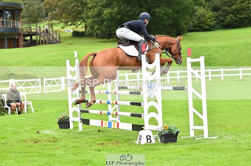 231021-112844-16114 - 069-LUSUELA-Will.Furlong-SJ