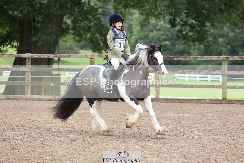 240822X-085240-00185 - 40cm R1 8.30 to 9.30