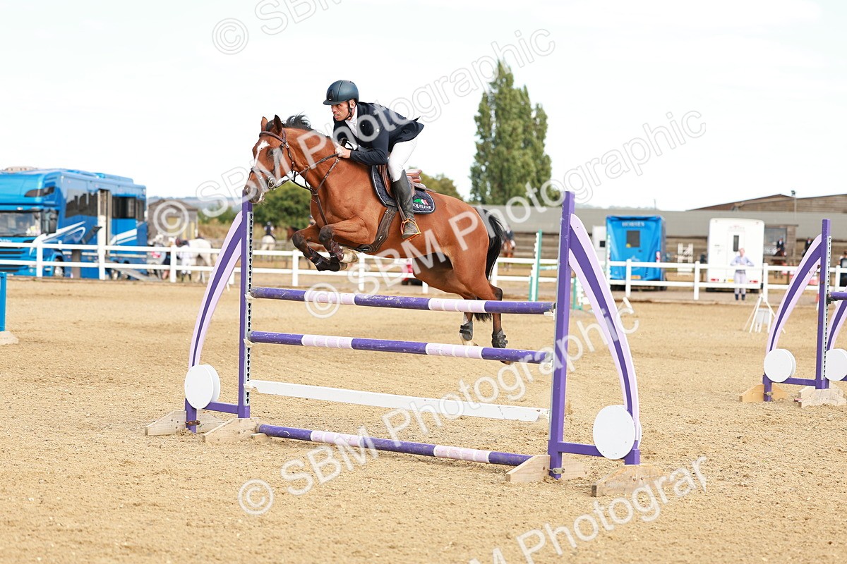 SBM_007427 - Class 5 - Senior British Foxhunter - 1.20m