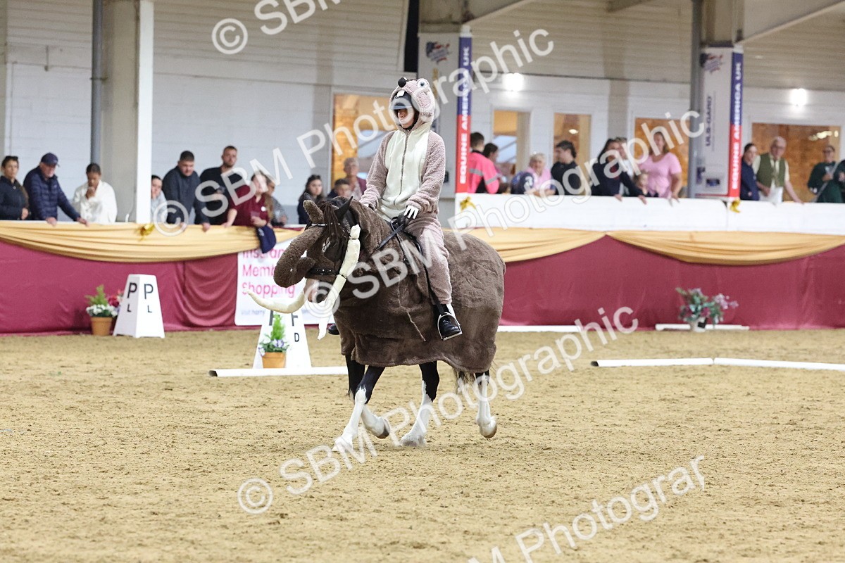 SBM_09699 - Class 52 Strictly Fancy Dress-Age