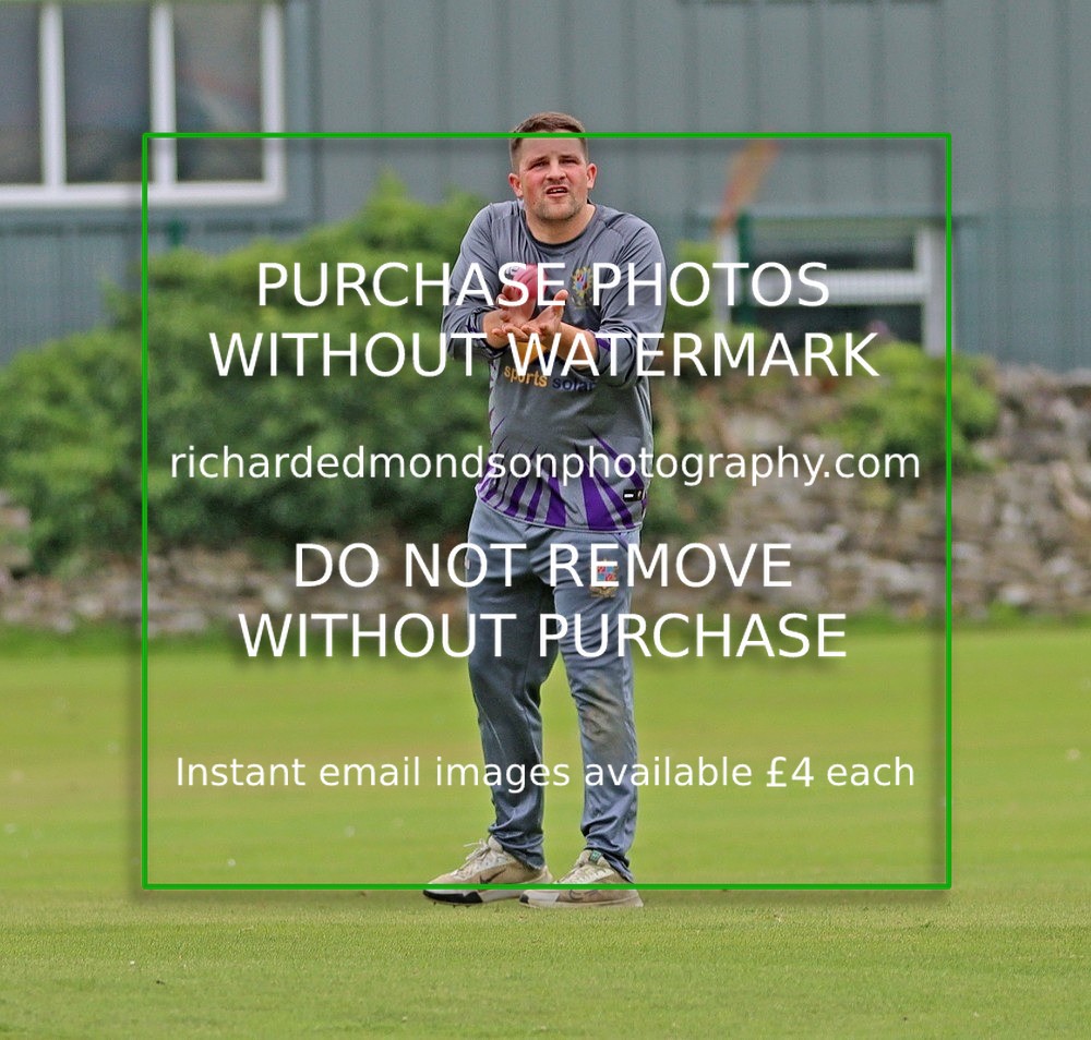 IMG_3635 - Kendal vs Longridge 40 Over Cup 1/4 Final (4/8/24)