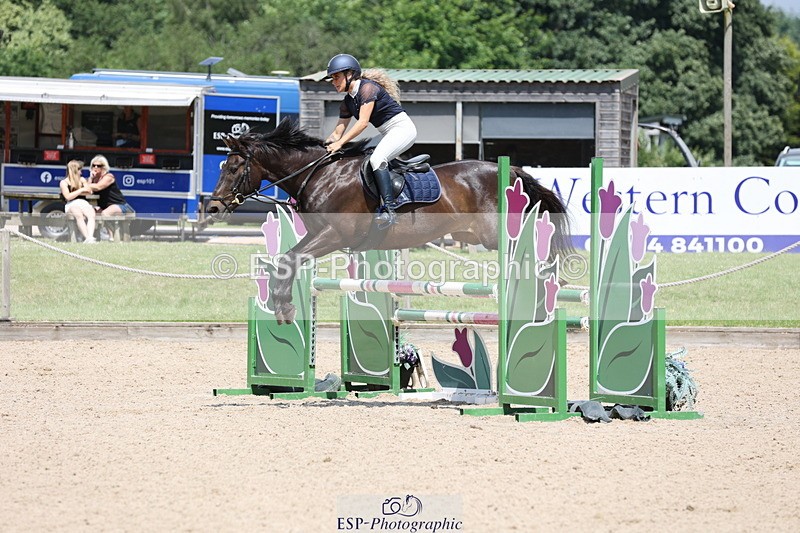 250614A-124134-06532 - Cls 28 95cm Amateur Quali