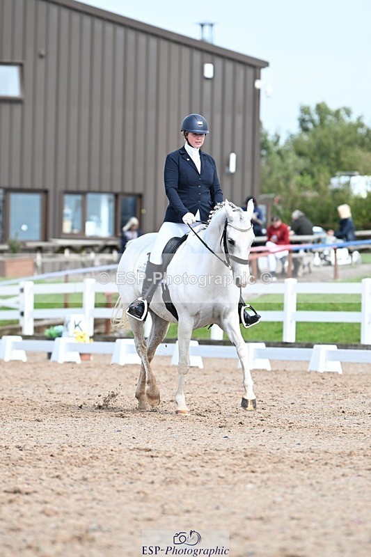 250907-132531-10113 - 065-Jessica.PerrySilver.Secret