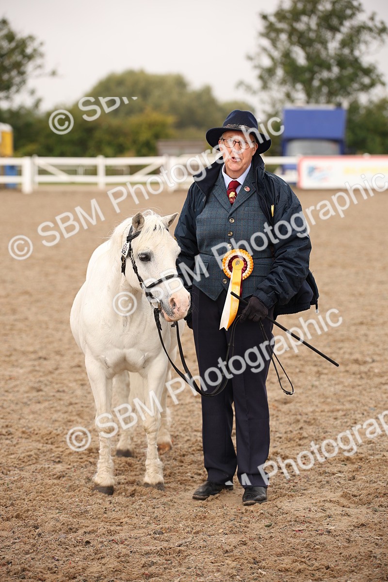 SBM_20734 - Class 705 - IH  Combination 65+