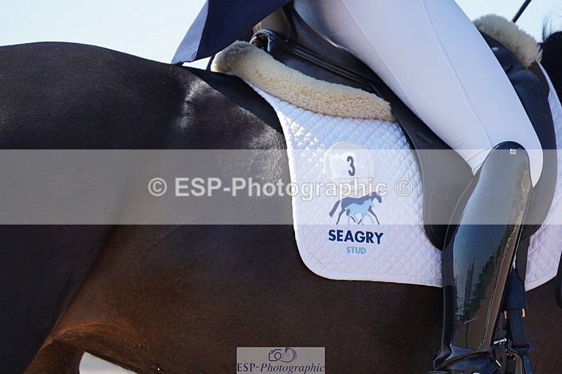 250404-132702-06174 - 003-Abbie.Newbury-Seagry.Firstamour