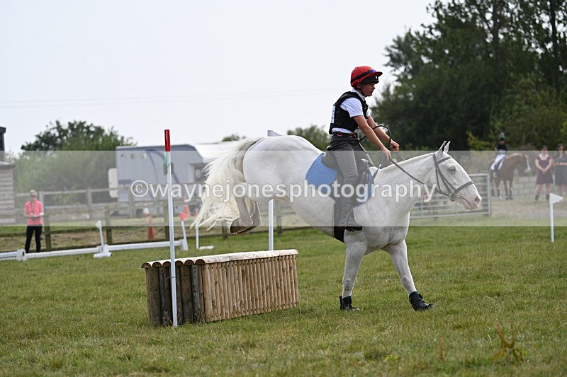 WJ7_7126 - 60cm XC Time 13:22 to 13:53