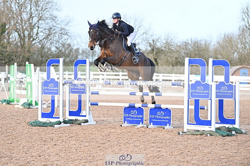 231209A-130857-01832 - Cls 13 Foxhunter & 1.20m Open