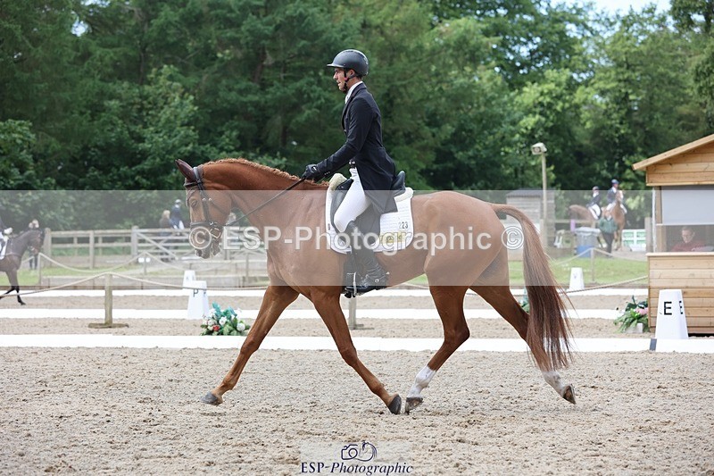 240523-120533-03700 - 223-MORNINGSTAR_VAN_ALTRIDO-Max_Warburton