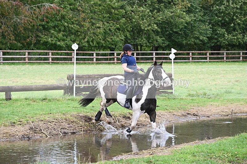 WJ6_2902 - Time at Photographer 11:01 to 11:20