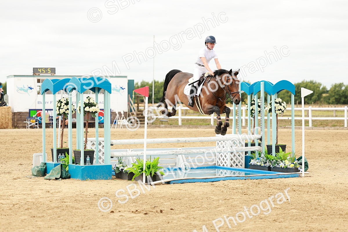 SBM_017748 - Class 21 - Senior Newcomers Championship 2d Rd